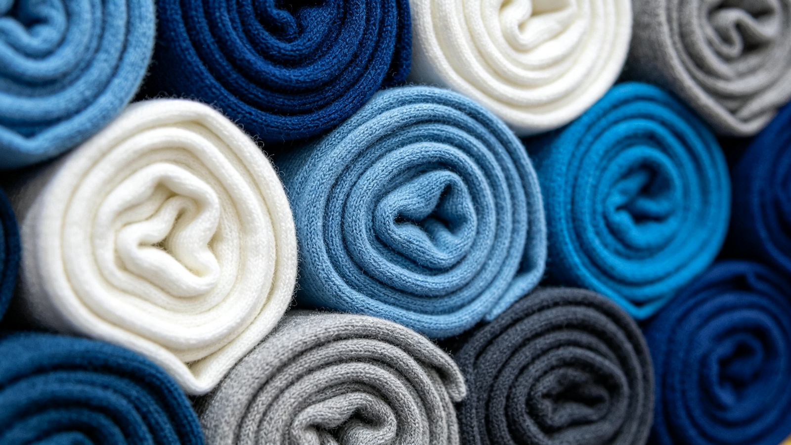 Ready stock fabric rolls